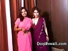 Indian college girls in sari lesbian mind blowing xxx porn