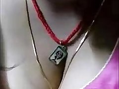 Sexy indian bhabhi cleavage show - indianhiddencams.com